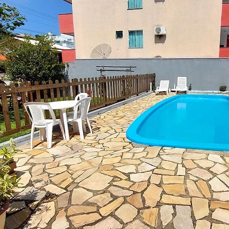 Residencial Bem Estar Apartment Бомбиняс Екстериор снимка