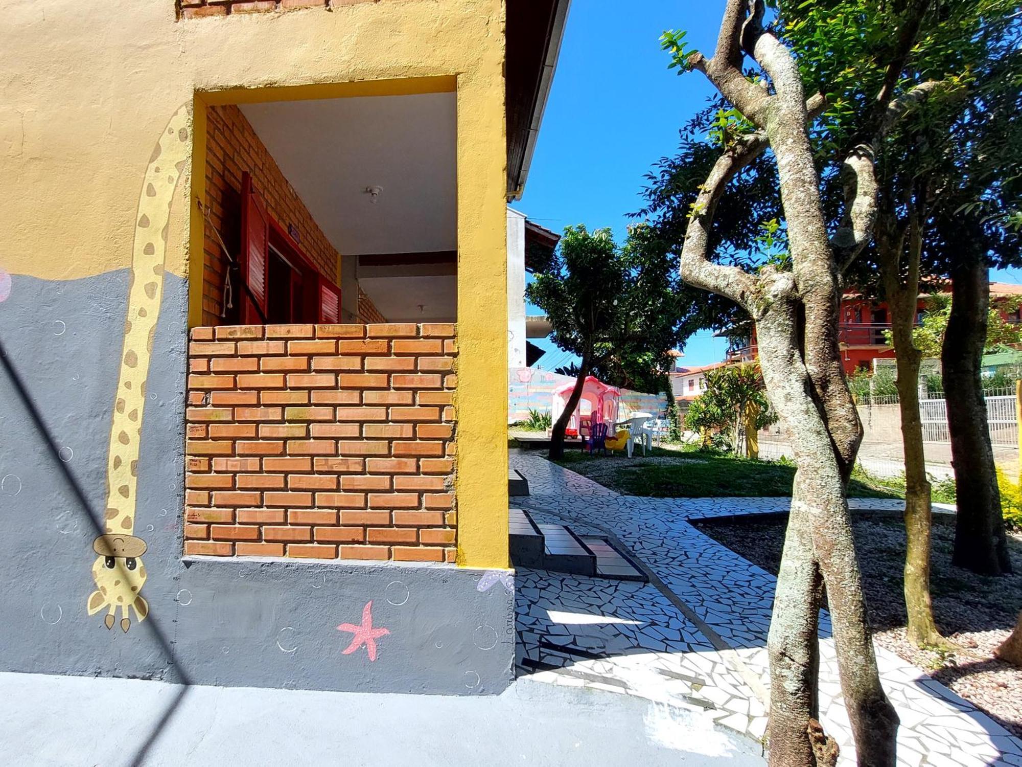 Residencial Bem Estar Apartment Бомбиняс Екстериор снимка